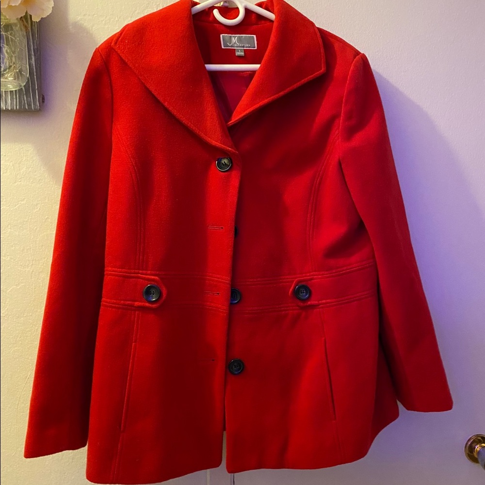 Beautiful Red JM Collection coat in great condition!!!